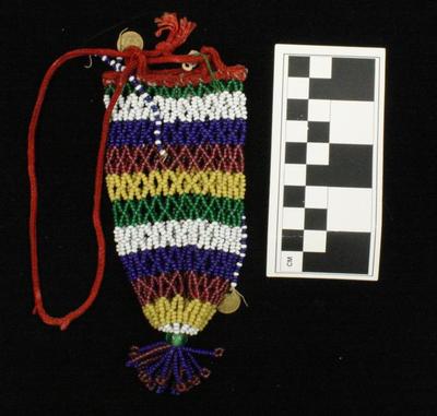 E1363: Multicolored beaded pouch, Egypt