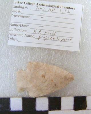 1969.002.00432; projectile point : Pelican Lake