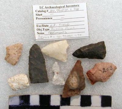 1969.002.00327; projectile point : triangular