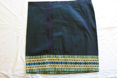 E1433: Hmong Clothing, Laos/Thailand Style Straight Skirt With Embroidery