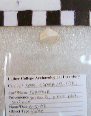 2002.001.00785; Chipped Stone- Flake