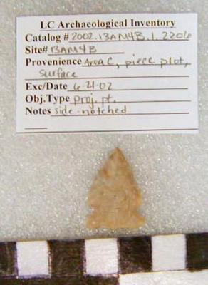 2002.001.01087; Stone Projectile Point