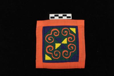 E1454: Hmong small reverse applique pandau with snail motifs. 