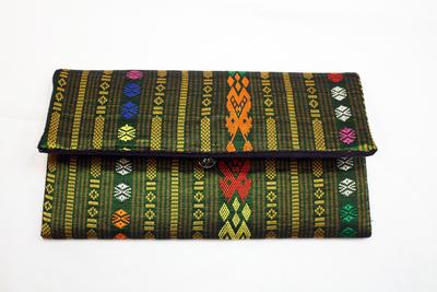 E1531: Laotian Sinh Cloth Hand Clutch