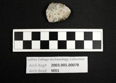 2003.005.00078: chipped stone-scraper