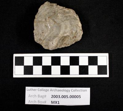 2003.005.00005: chipped stone-core