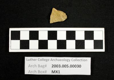 2003.005.00030: chipped stone-flake