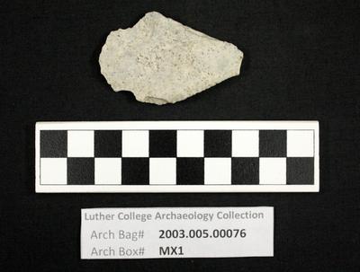2003.005.00076: chipped stone-flake
