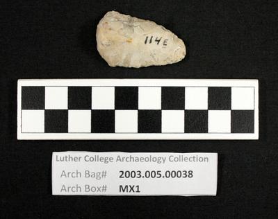 2003.005.00038: chipped stone-scraper