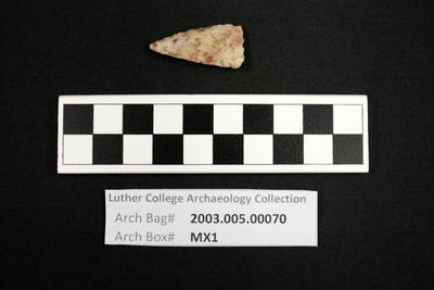2003.005.00070: chipped stone-Madison projectile point