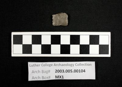 2003.005.00104: chipped stone-projectile point