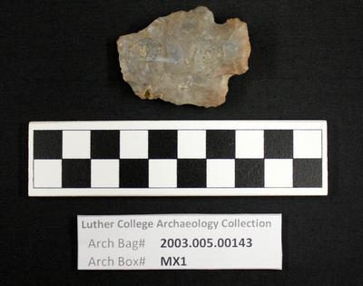2003.005.00143: chipped stone-projectile point