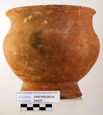 1969.PAN.00123: Pedestal Pot; Veraguas