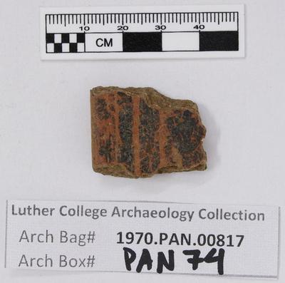 1970.PAN.00817: Black-on-red rim sherd