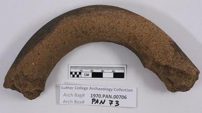 1970.PAN.00706: Plain ware handle fragment